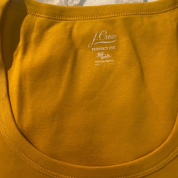 NWT - J.Crew Mustard Yellow Scoop Neck Tee! - Picture 3 of 5